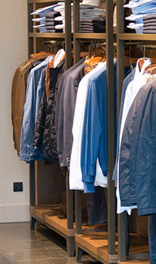 赋能鞋帽零售 东莞易得网络服装新零售解决方案