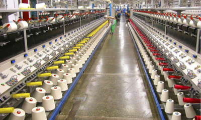 线上零售驱动，鞋帽服饰行业迈向高质量发展新阶段